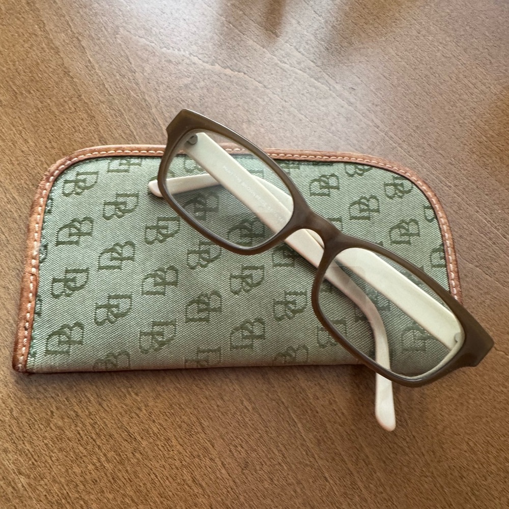 Designer Glasses with Case